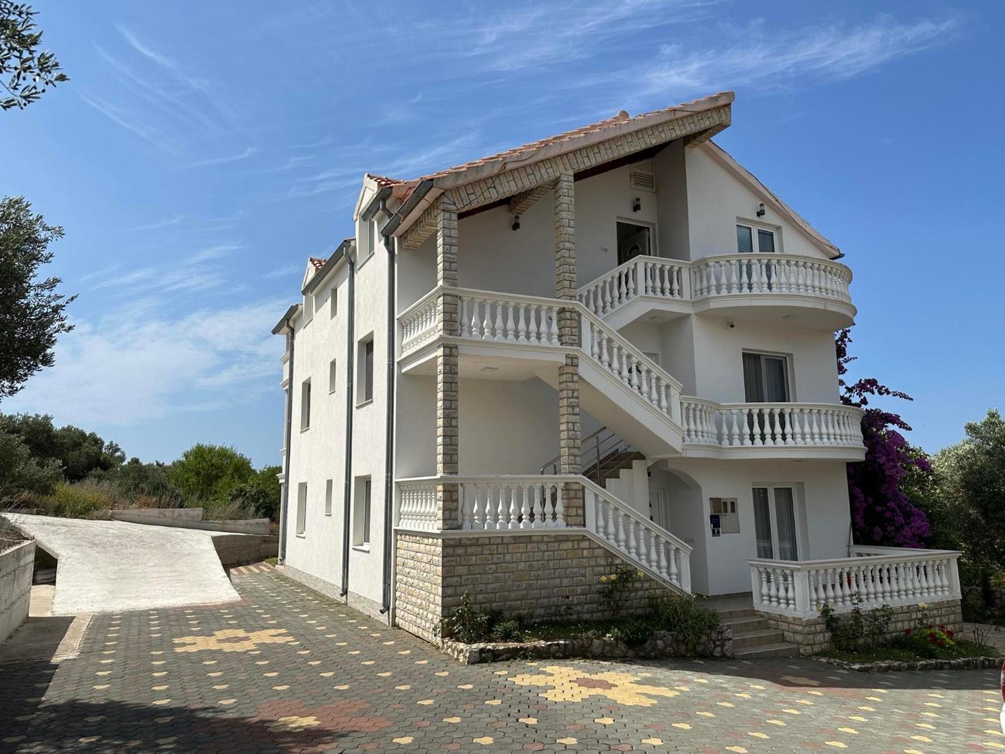 Apartmani Ljubica, Murter Exteriör bild